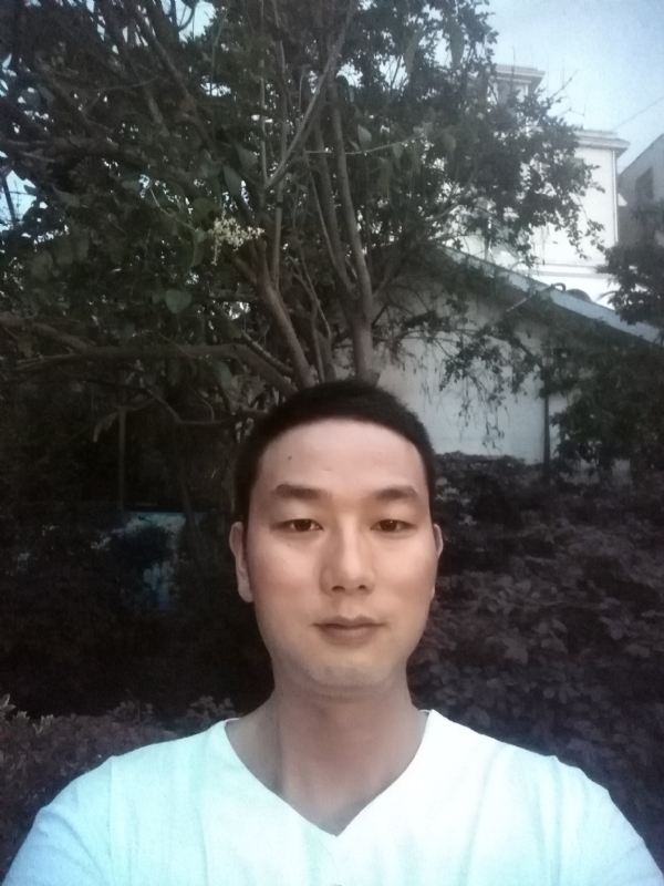 先苦后甜的第二张照片--石家庄相亲服务中心