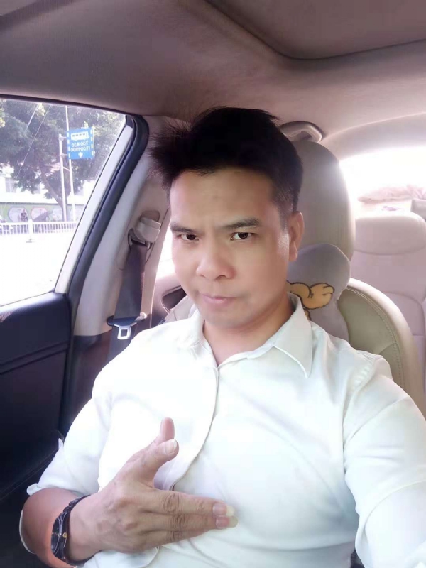 大南瓜的第一张照片--石家庄相亲服务中心