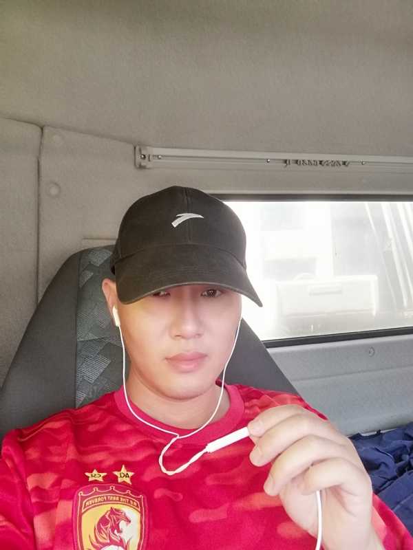 B大叔的第二张照片--石家庄相亲服务中心