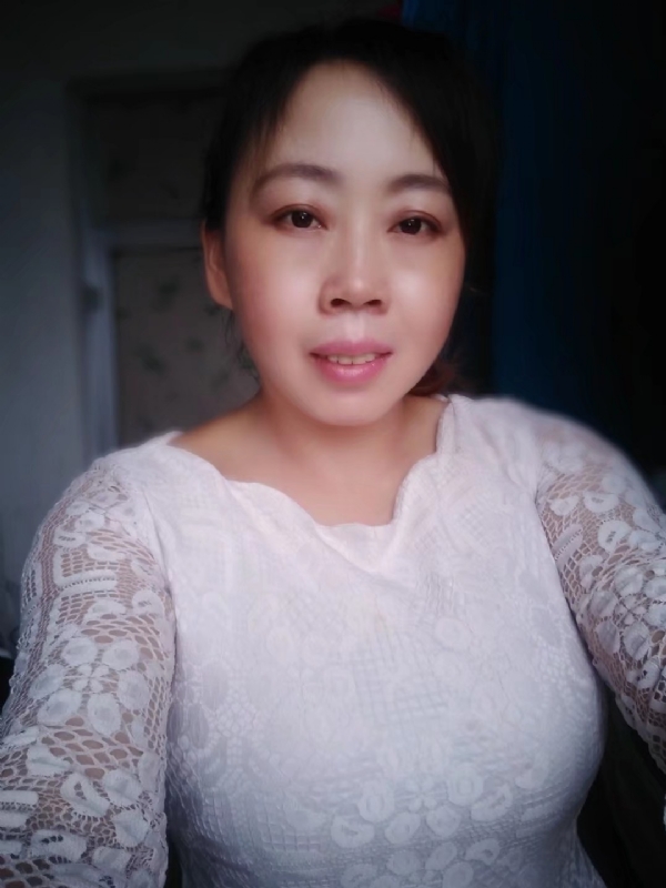 笑看人生的第一张照片--石家庄相亲服务中心