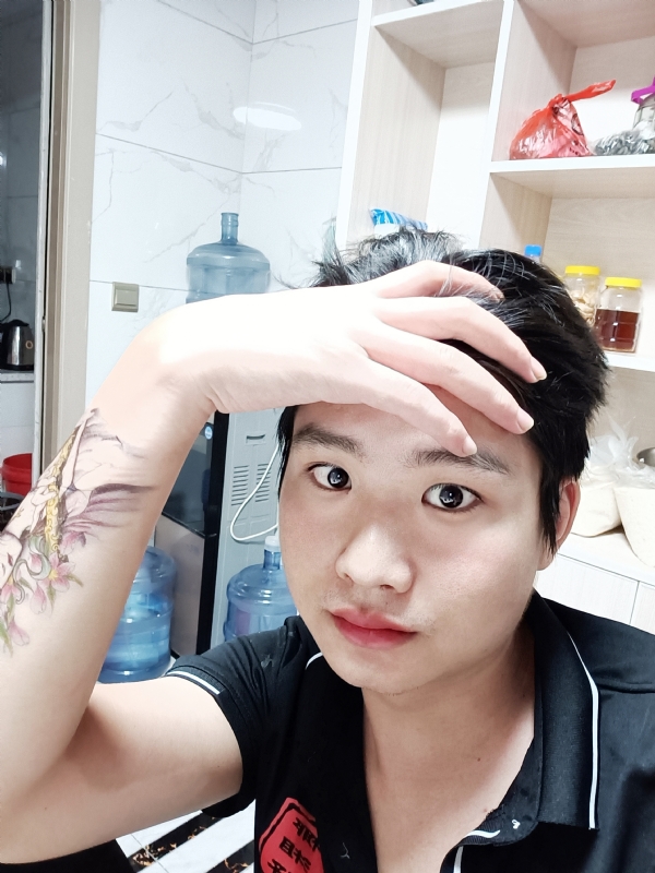 一纸荒年的第一张照片--石家庄相亲服务中心