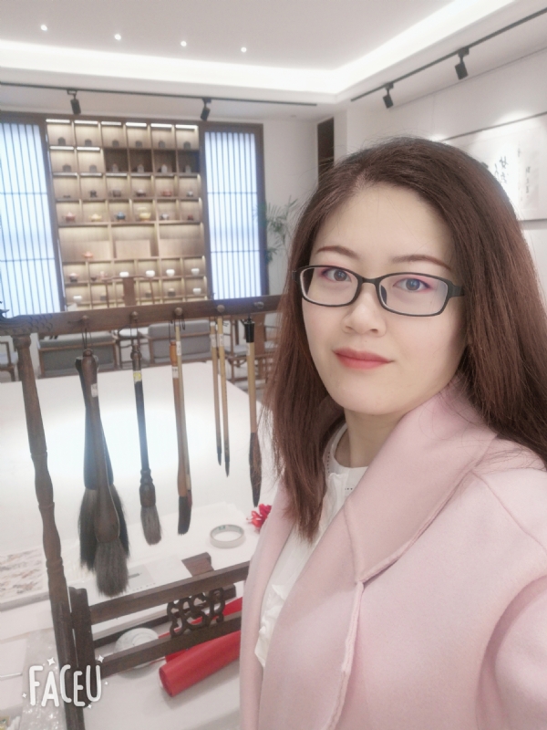 亮晶晶的薄荷茶的第一张照片--石家庄相亲服务中心