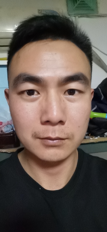 朴实无华的第一张照片--石家庄相亲服务中心