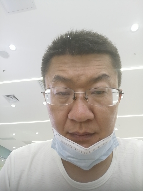 无奈的第一张照片--石家庄相亲服务中心