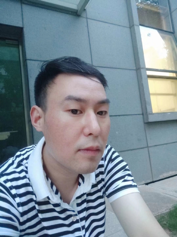 曙光的第一张照片--石家庄相亲服务中心