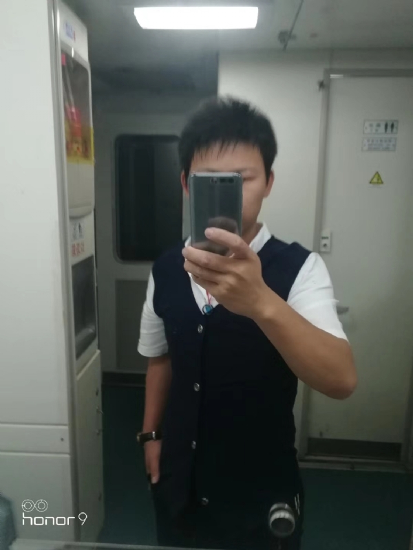 阳光下de幸福的第一张照片--石家庄相亲服务中心