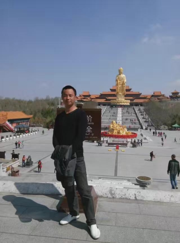 恺哥哥的第一张照片--石家庄相亲服务中心