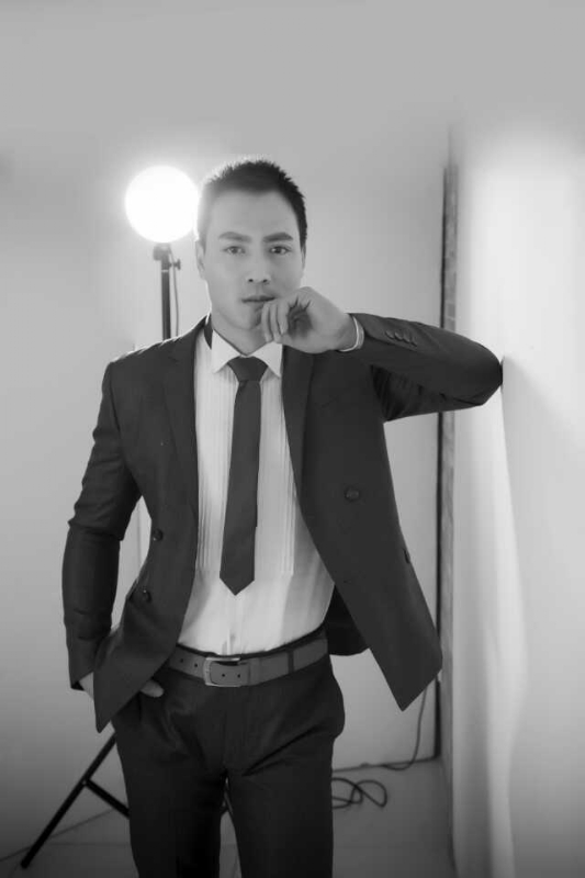 旧时相识的第二张照片--石家庄相亲服务中心