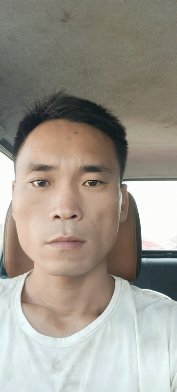 石头的第一张照片--石家庄相亲服务中心