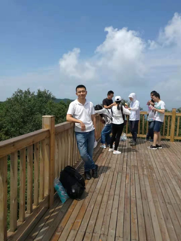 王亦之的第二张照片--石家庄相亲服务中心