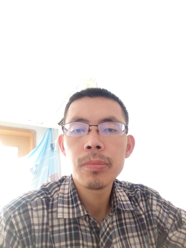 芳华的第一张照片--石家庄相亲服务中心