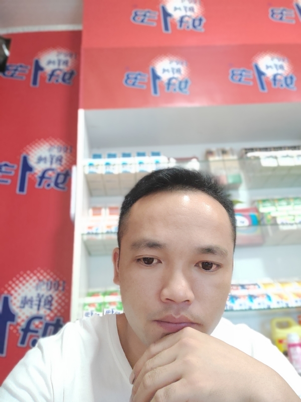 小老弟的第一张照片--石家庄相亲服务中心