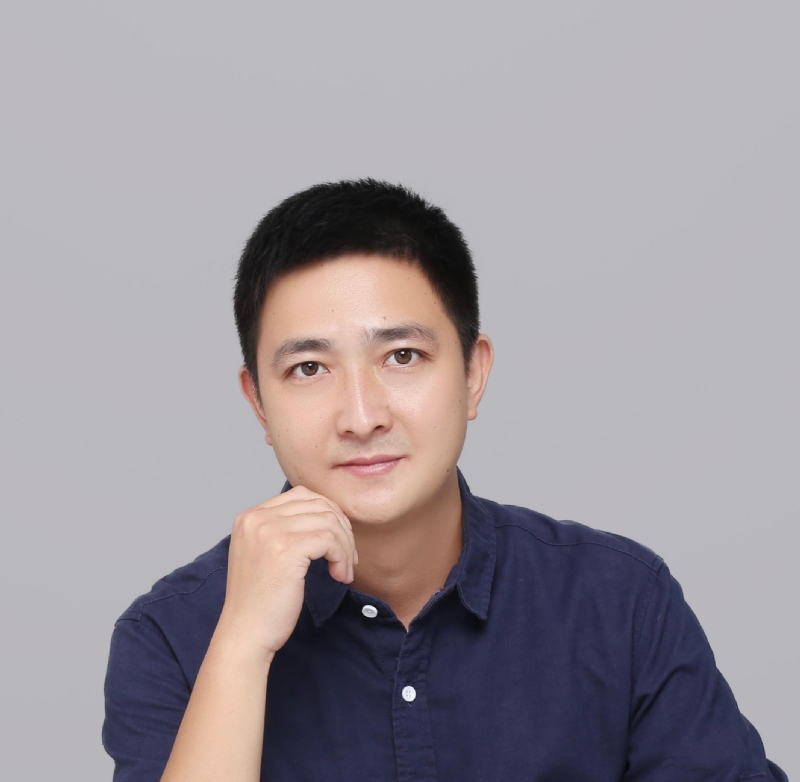 小丑的第二张照片--石家庄相亲服务中心