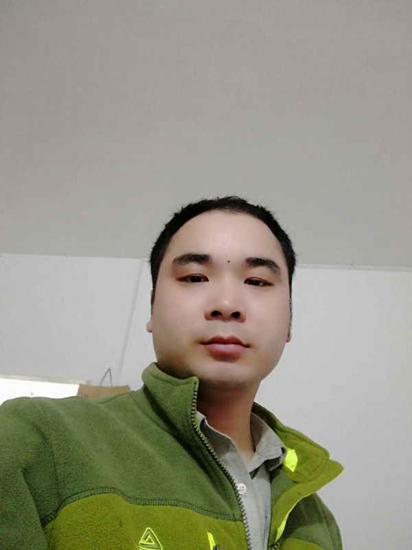 王群松的第一张照片--石家庄相亲服务中心