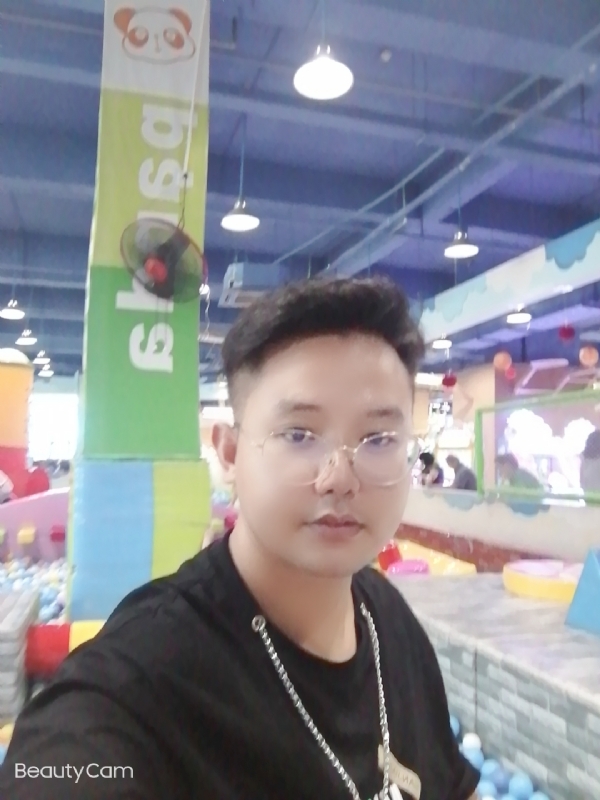 棒哥的第三张照片--石家庄相亲服务中心