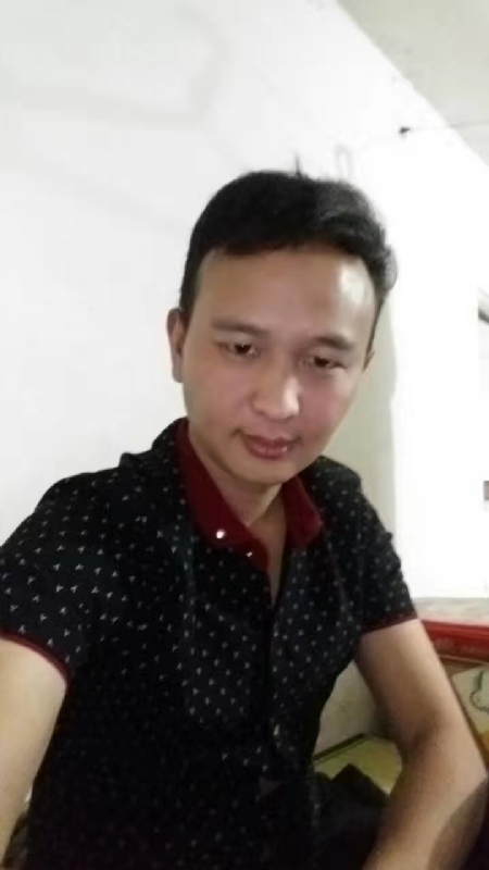 机械师的第一张照片--石家庄相亲服务中心