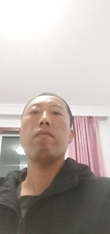 月上云端的第一张照片--石家庄相亲服务中心