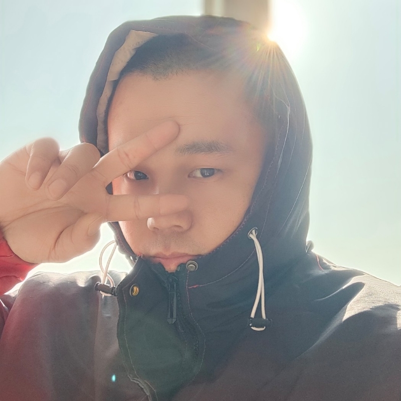 小糊涂的第一张照片--石家庄相亲服务中心