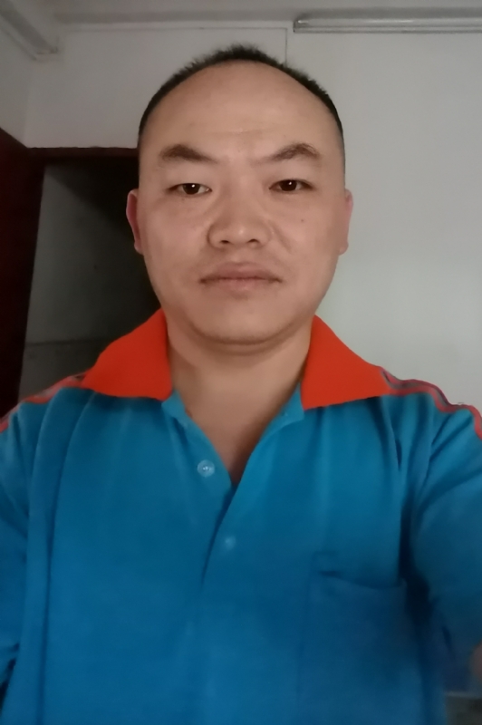 与子携老的第八张照片--石家庄相亲服务中心