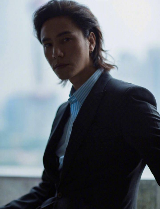 李嘉廷的第三张照片--石家庄相亲服务中心