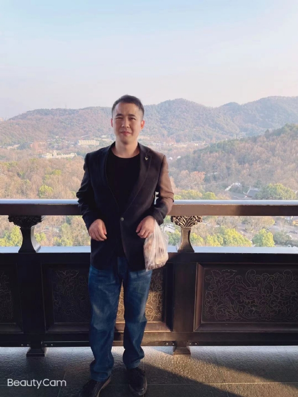 周周的第一张照片--石家庄相亲服务中心