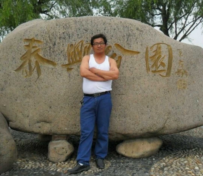 黑哥的第一张照片--石家庄相亲服务中心