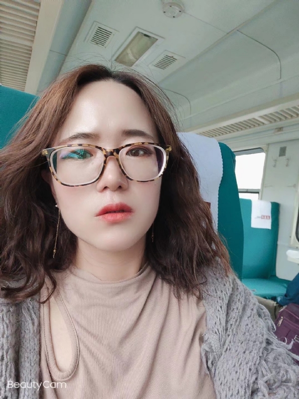 云烟成雨的第一张照片--石家庄相亲服务中心