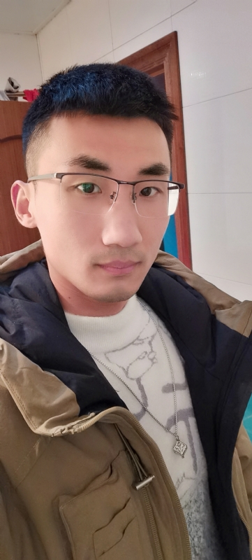 闯红灯吐泡泡的第一张照片--石家庄相亲服务中心