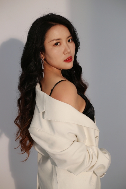 珍妮的第一张照片--石家庄相亲服务中心