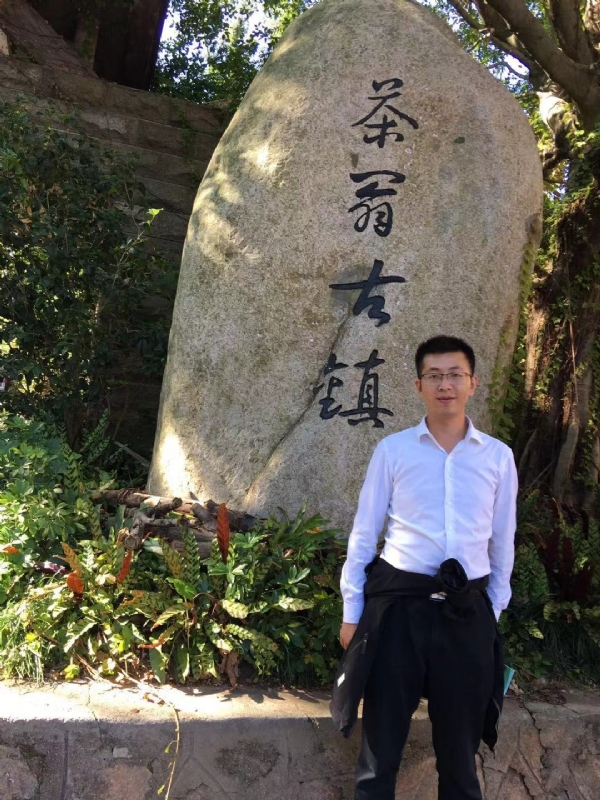 zw的第二张照片--石家庄相亲服务中心