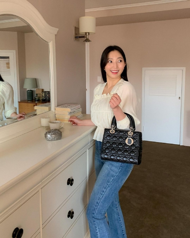 Lin的第六张照片--石家庄相亲服务中心