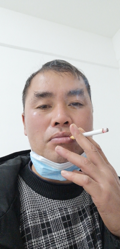 龙心的第一张照片--石家庄相亲服务中心