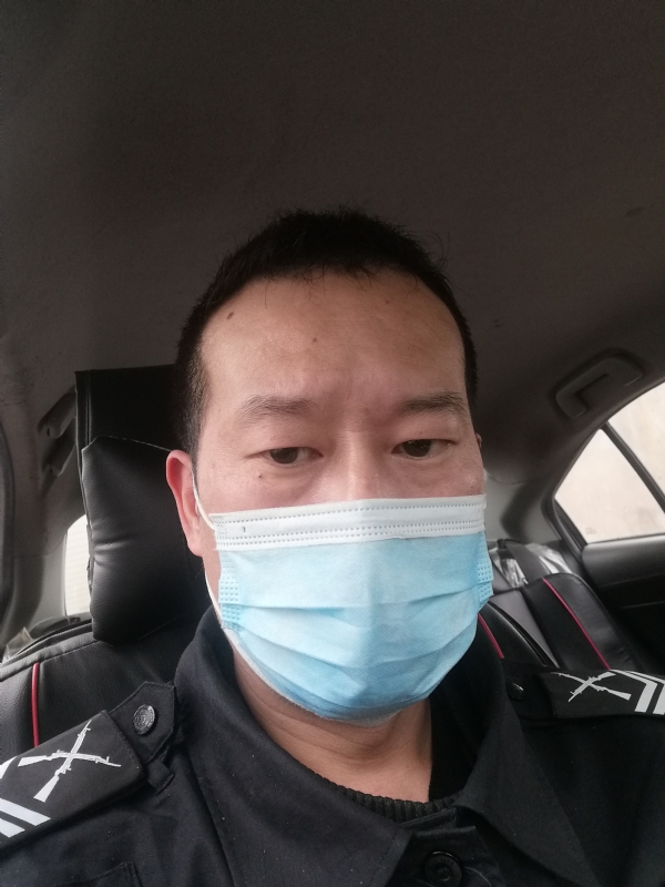 不会躲的刺猬的第一张照片--石家庄相亲服务中心