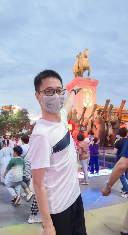 一休哥的第二张照片--石家庄相亲服务中心