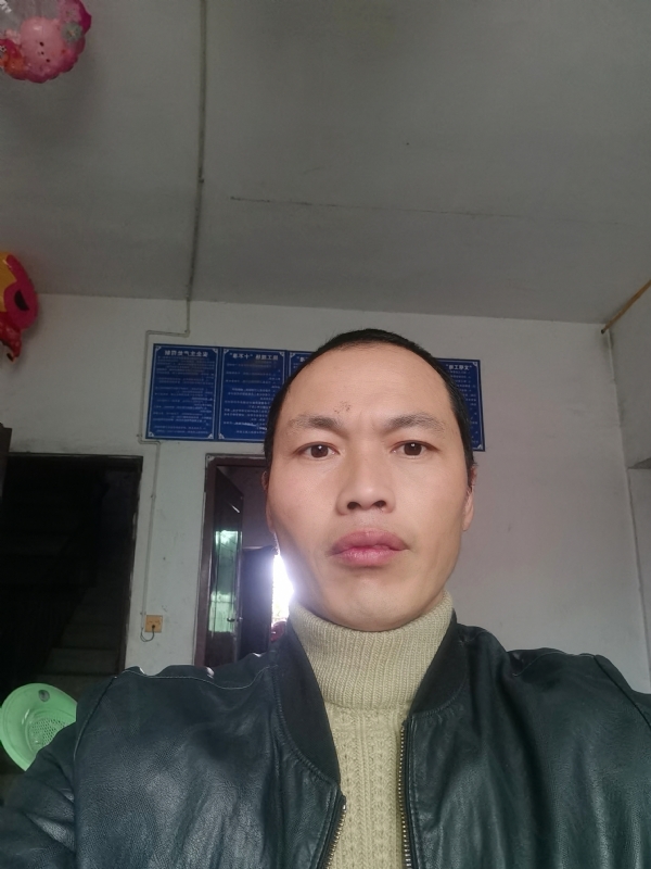 陈前的第一张照片--石家庄相亲服务中心