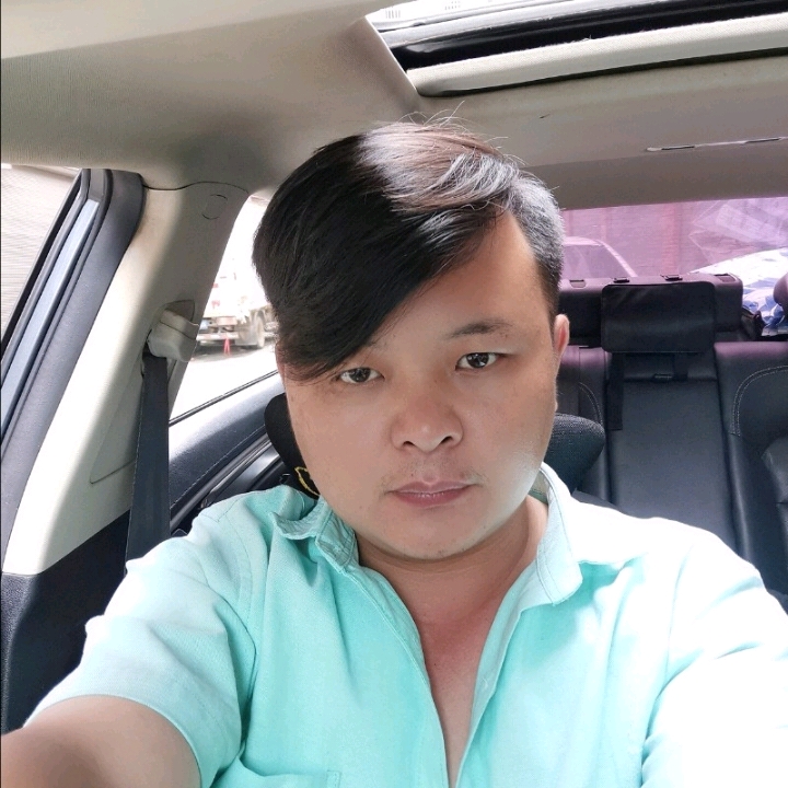 想家大黄蜂的第一张照片--石家庄相亲服务中心