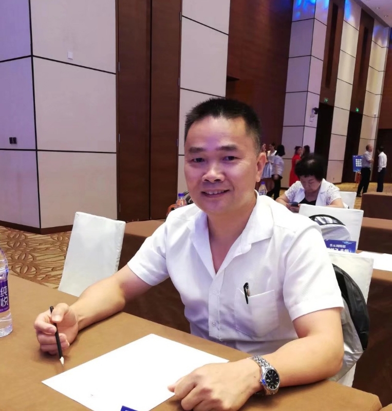 温馨港湾只差一个你的第一张照片--石家庄相亲服务中心