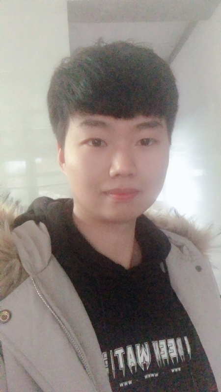 她的第一张照片--石家庄相亲服务中心