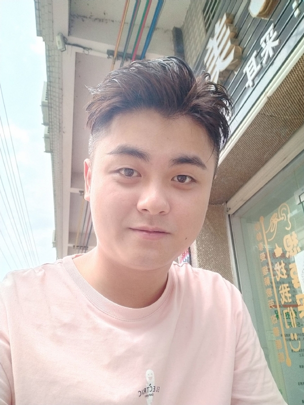 李健诚的第一张照片--石家庄相亲服务中心