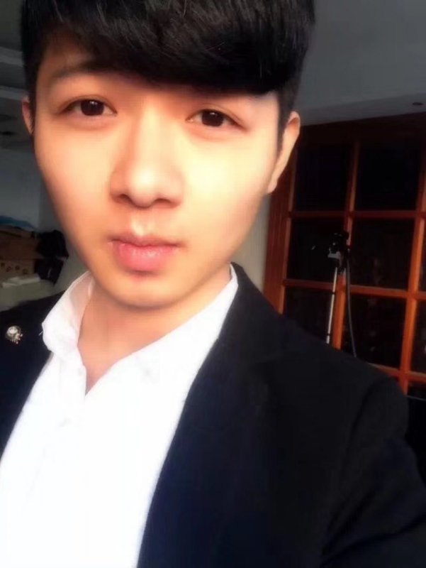 萨拉嘿呦的第一张照片--石家庄相亲服务中心