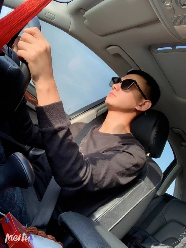 小五的第一张照片--石家庄相亲服务中心