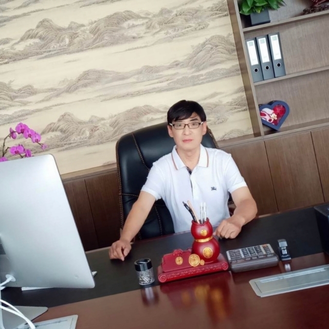 大叔寻觅有缘人的第三张照片--石家庄相亲服务中心