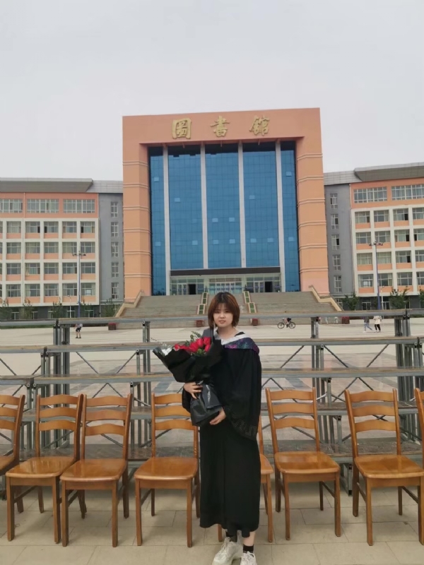 铁锤妹妹的第一张照片--石家庄相亲服务中心