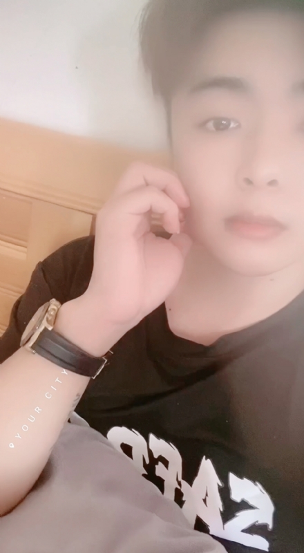 90后的第二张照片--石家庄相亲服务中心