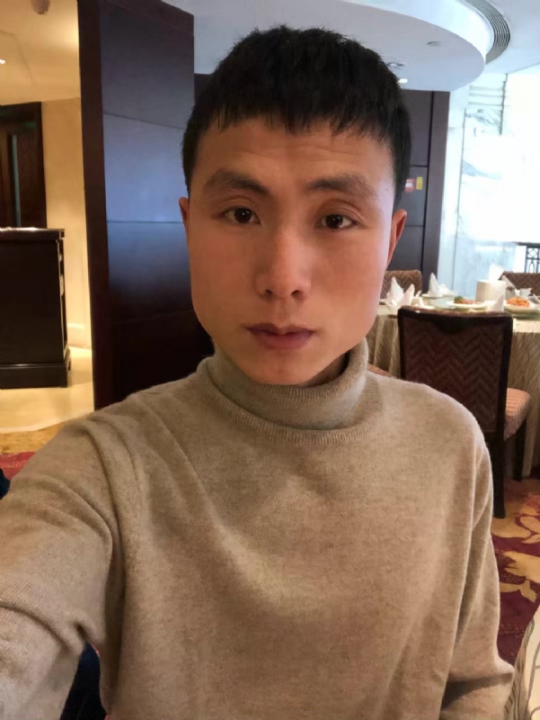 小军的第二张照片--石家庄相亲服务中心