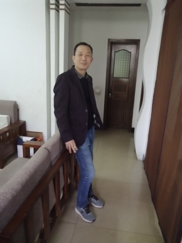 相亲相爱的第一张照片--石家庄相亲服务中心