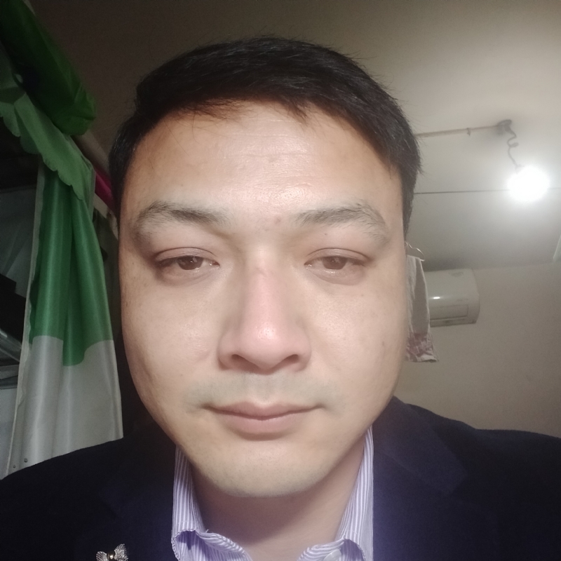 诸先生的第一张照片--石家庄相亲服务中心