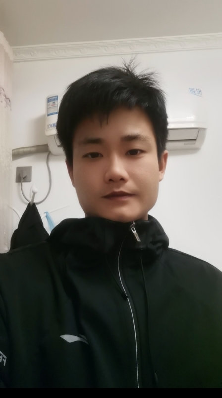 Mr丶Cui的第二张照片--石家庄相亲服务中心