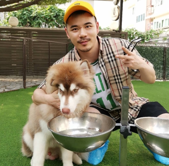 坚持的第一张照片--石家庄相亲服务中心