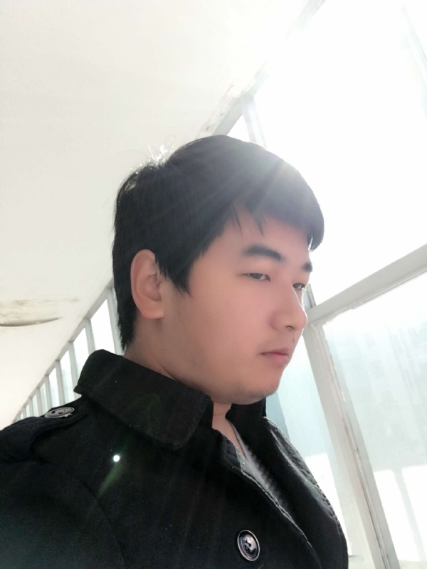 殷勤的王子的第四张照片--石家庄相亲服务中心